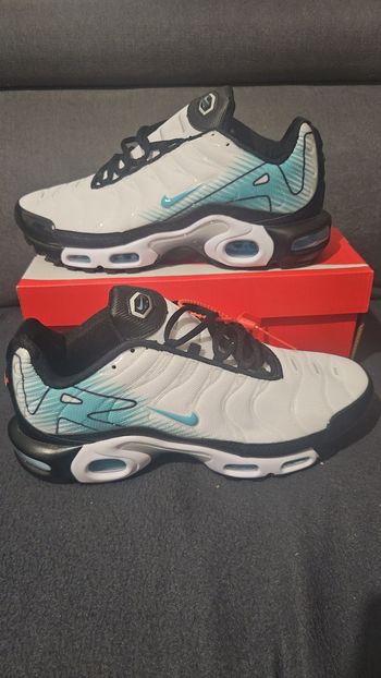 Basket nike tn neuf