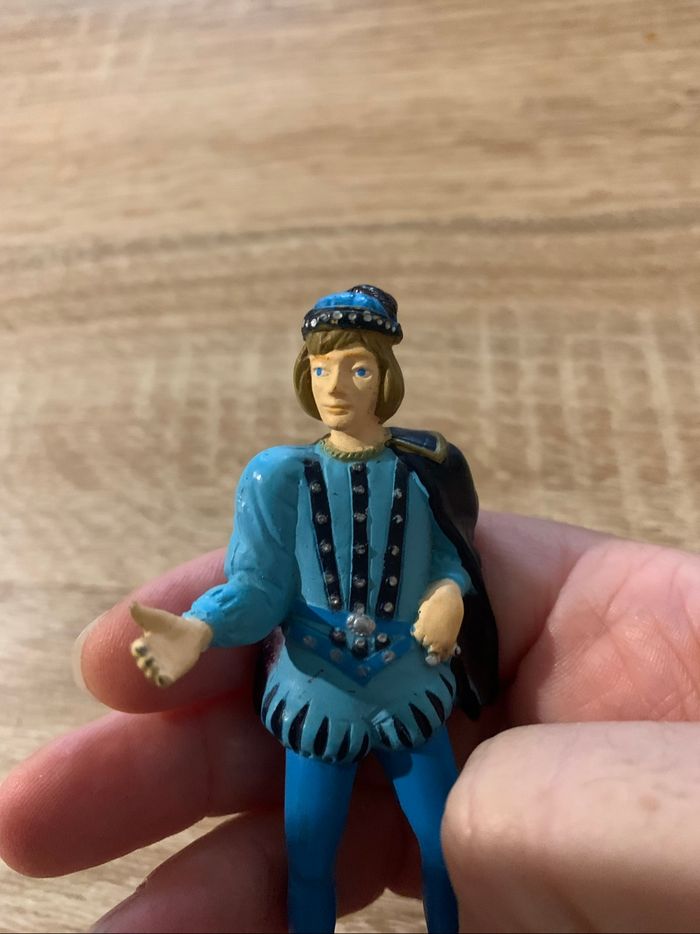 Figurine prince - photo numéro 3