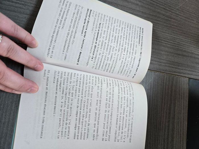 Livre 📖 - photo numéro 3