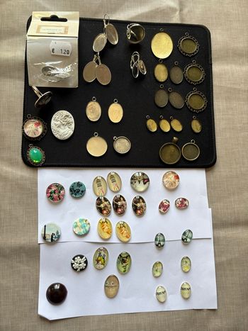 Pendentifs cabochons avec supports  Do, It Yourself