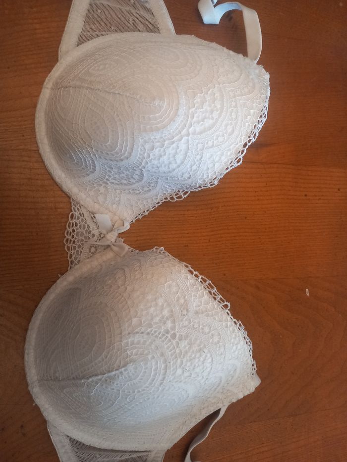 Soutien gorge - photo numéro 2