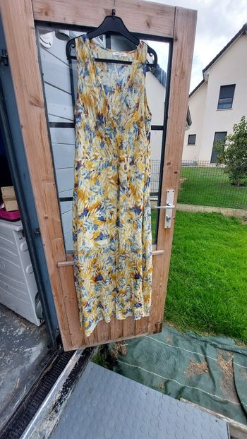 Robe taille l