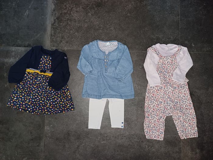 Lot vêtements fille  12 mois 19 pièces - photo numéro 4