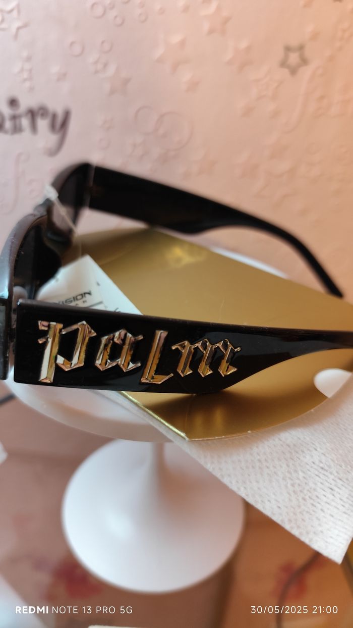 Lunettes de soleil femme neuve - photo numéro 5