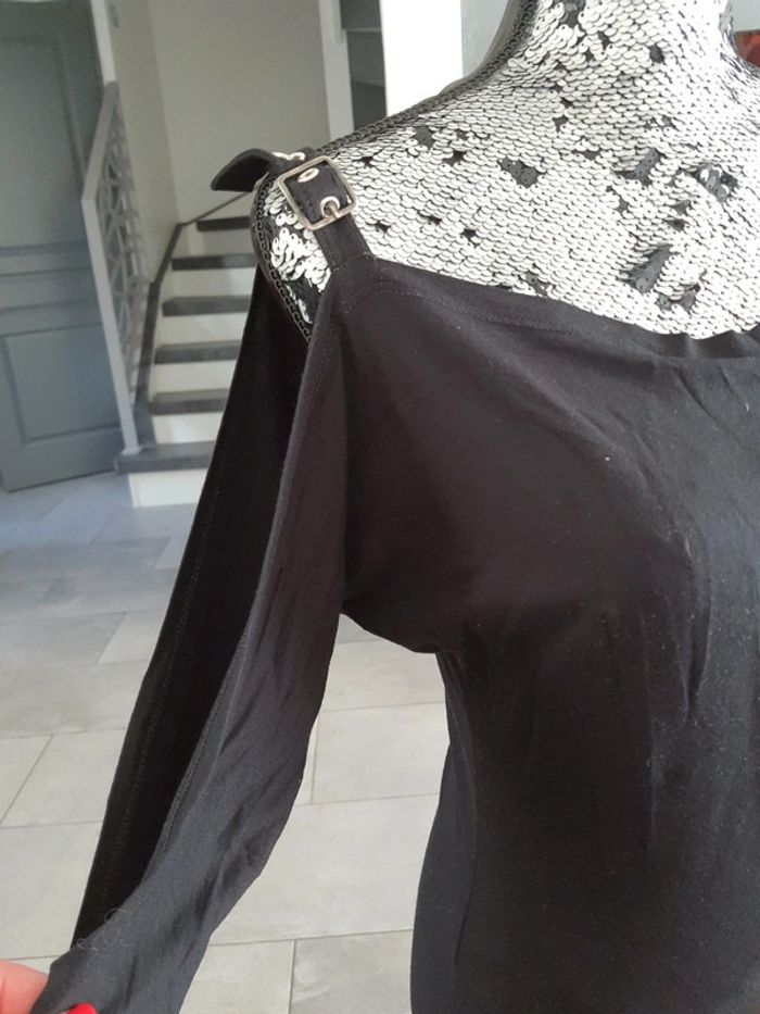 T-shirt asymétrique noir - photo numéro 2