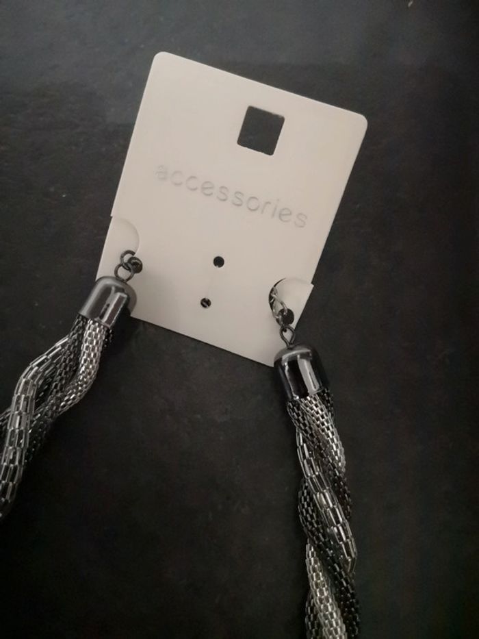 Collier - photo numéro 3