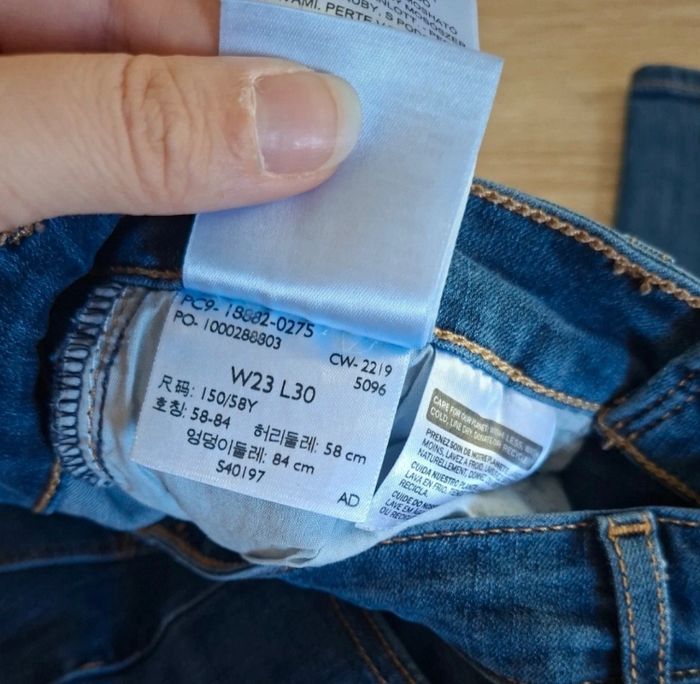 Jean Levi's - photo numéro 6