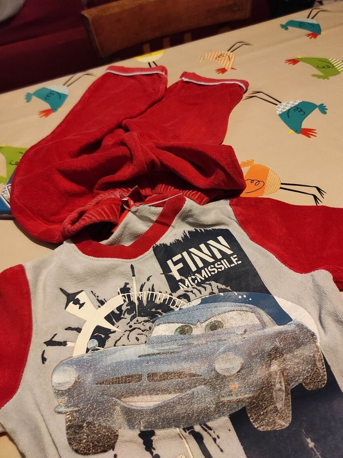 Pyjama cars Disney 2 Ans