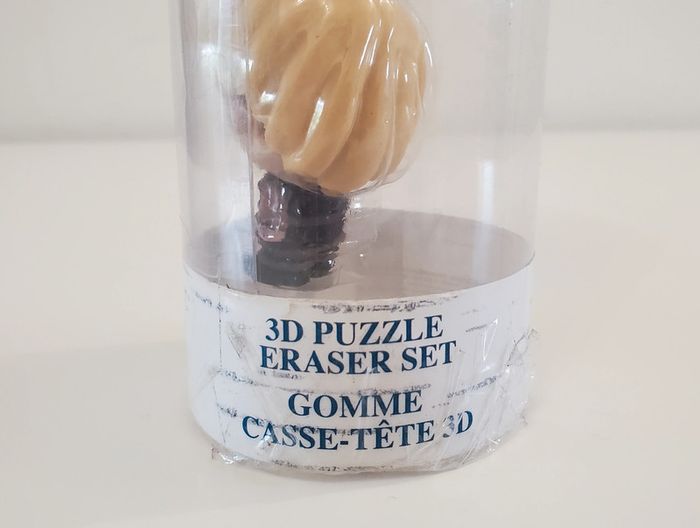 Disney La Reine des Neiges Gomme Casse Tête 3D de Kristoff et Sven officielle jamaiis utilisées. - photo numéro 2