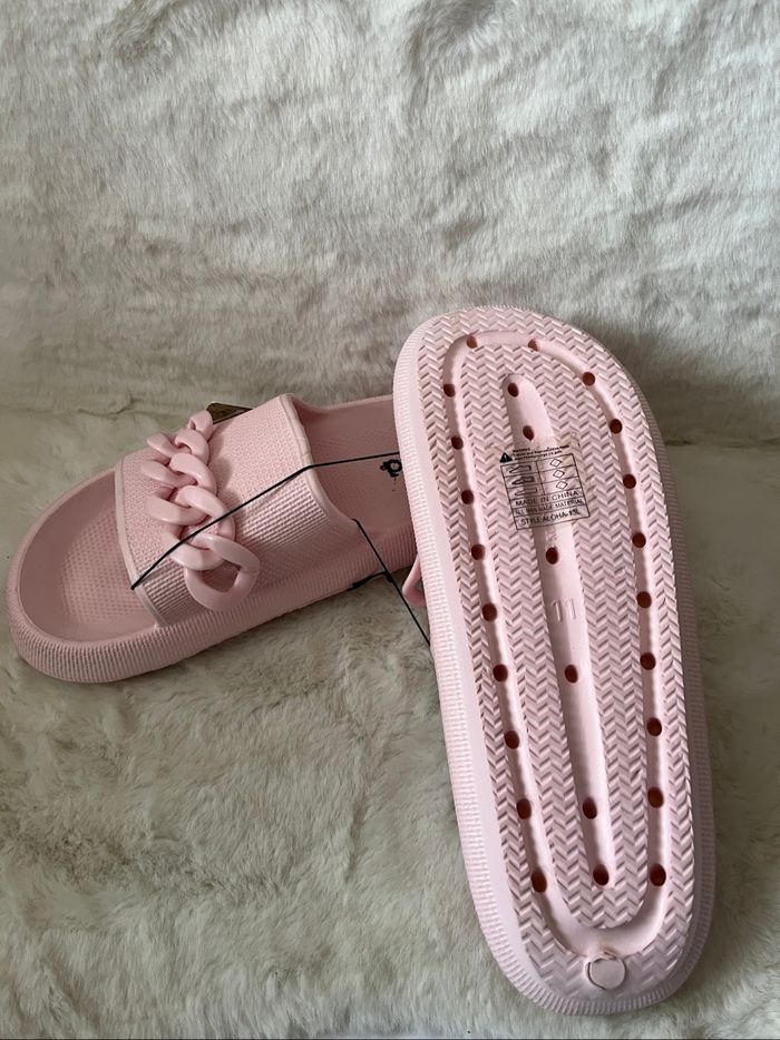 Sandales, claquettes, sabots roses pointure 41 - photo numéro 4