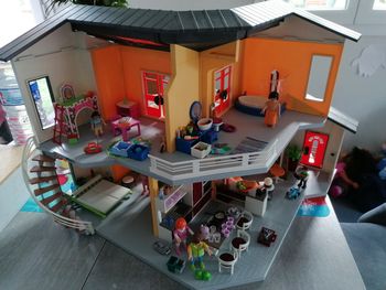 Playmobil maison moderne 9266 meublé