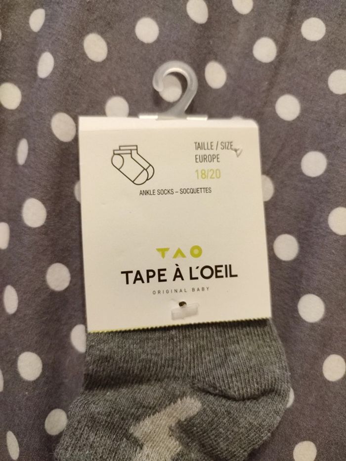 Chaussettes bébé 18/20 tape à l'oeil neuves - photo numéro 5