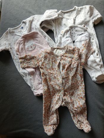 3 pyjamas 1 mois