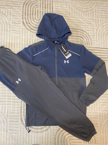ensemble under armour