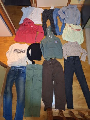 Lot vêtements fille 12 ans ou xxs et plusieurs 14 ans ou xs ni