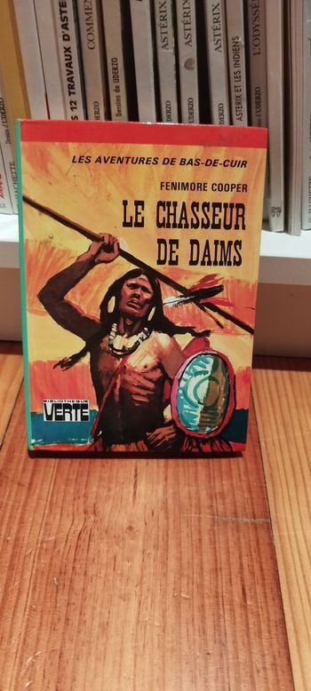 Livre vintage Le chasseur de daims