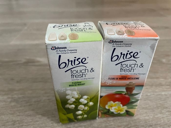 2 recharges brise touch & fresh neuf