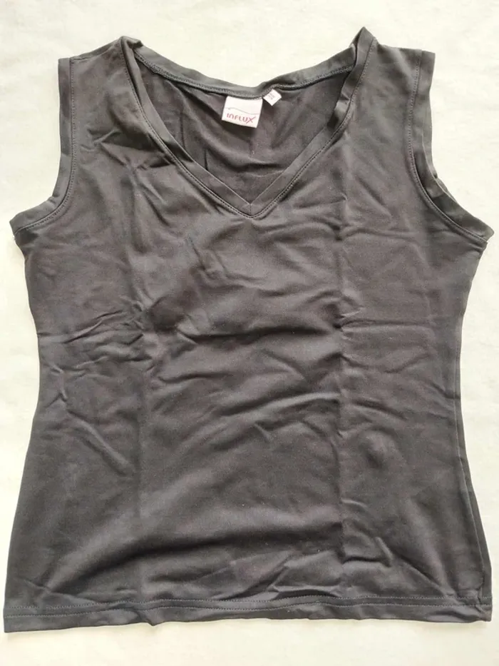 Haut noir tissu maillot bain T38