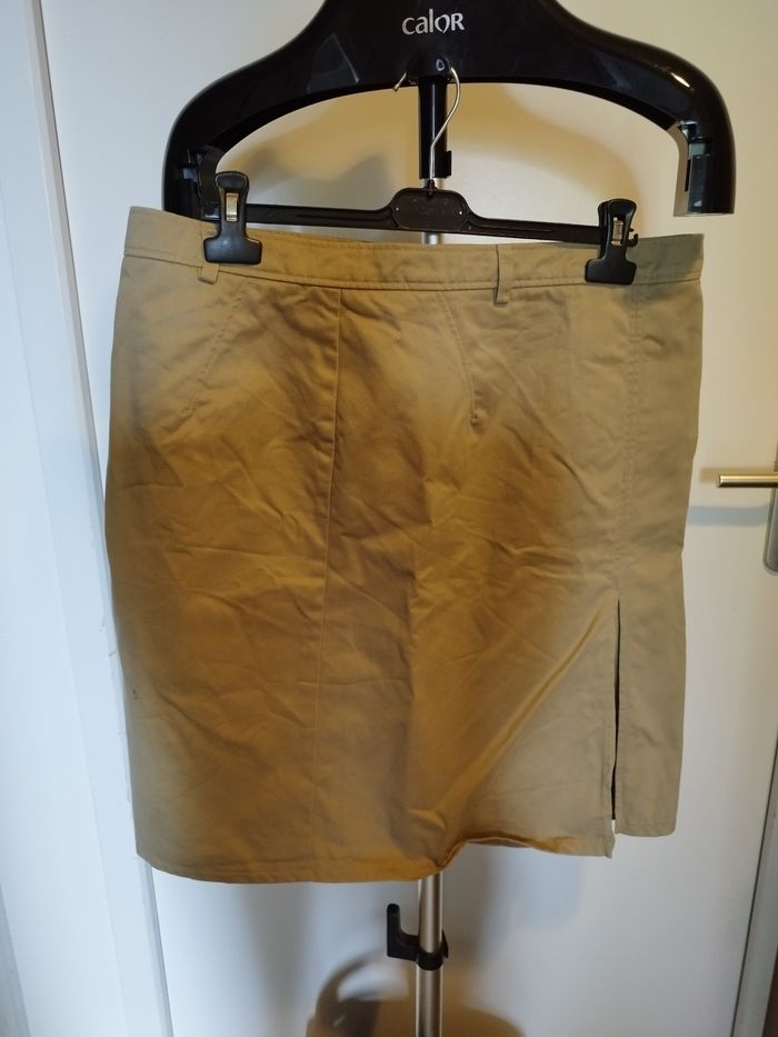 Jupe taille 48