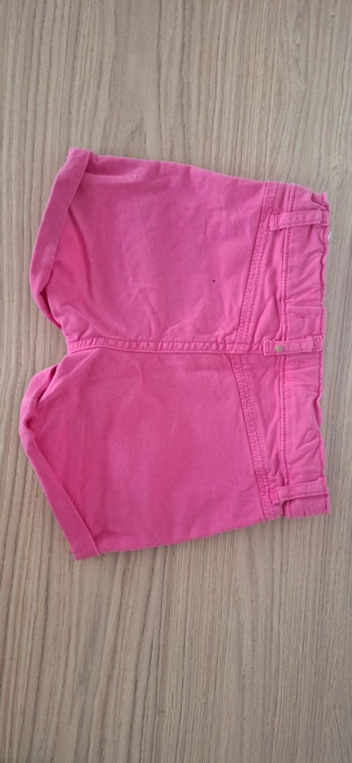💕Short en jean rose fuschia Liu Jo – 110 cm (5 ans) - photo numéro 6