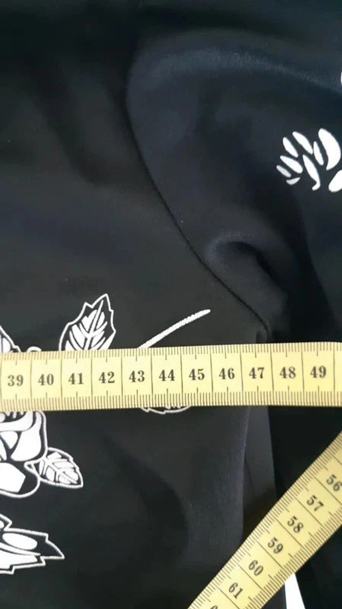 Pull taille unique rock roses fleurs noir - photo numéro 7