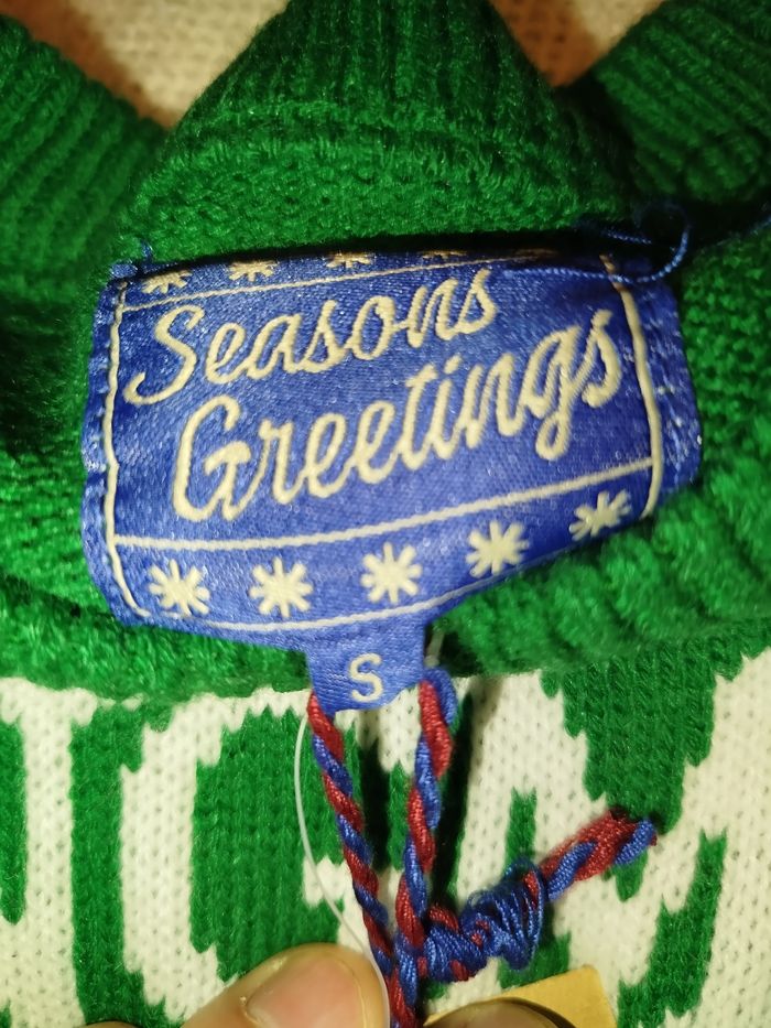 🕶️ Pull de Noël “Santa’s No.1 Wingman”  T.S - photo numéro 5