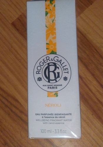 Eau parfumée bienfaisante à l'essence de néroli Roger et Gallet 100ml