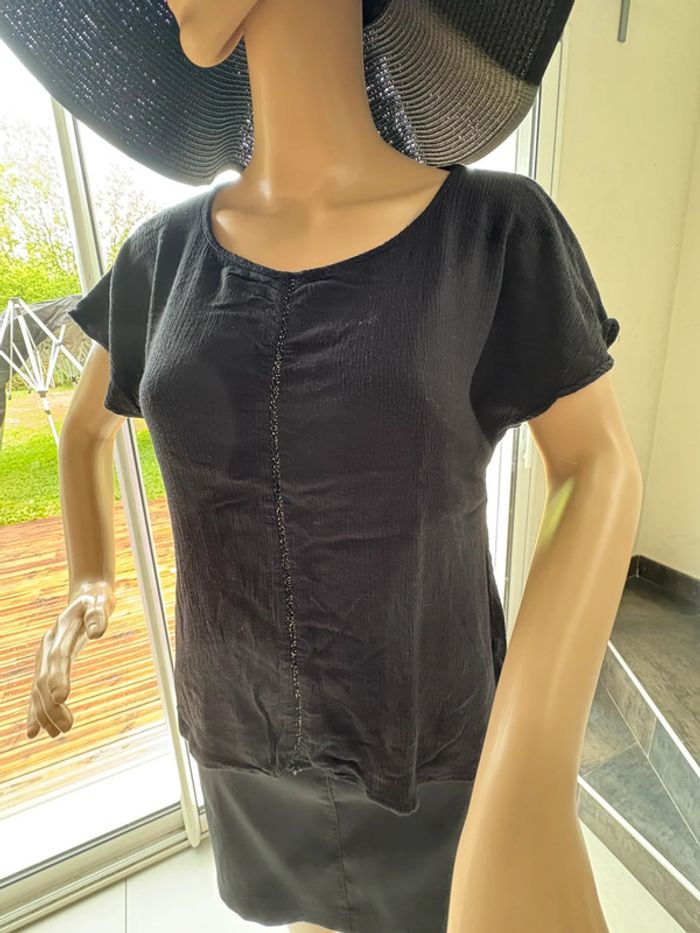Magnifique T-shirt, habillé de marque Firefly taille 40 - photo numéro 10
