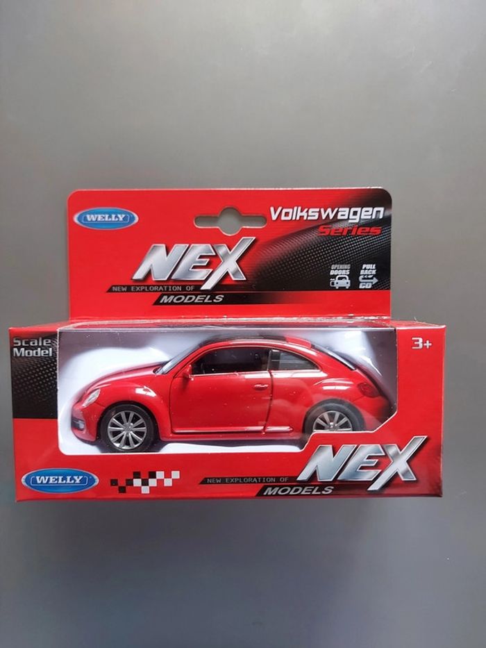 Volkswagen - New beetle  - rouge