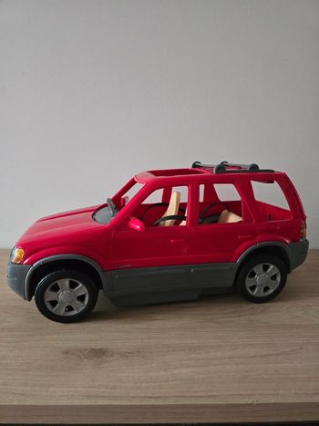 4×4 Ford rouge Barbie - Mattel
