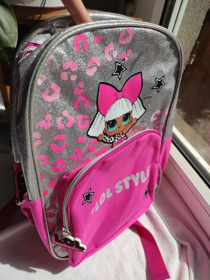 Sac à dos poupée lol maternelle nounou centre aéré