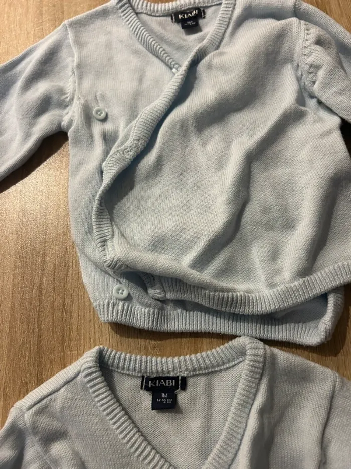 Gilet bleu clair brassière taille 1 et 3 mois - photo numéro 2