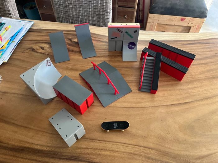 Ensemble tech deck avec skate neuf