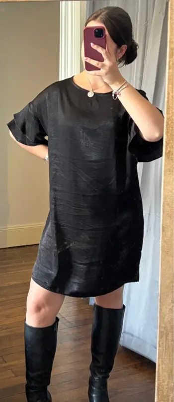 Robe noire fluide