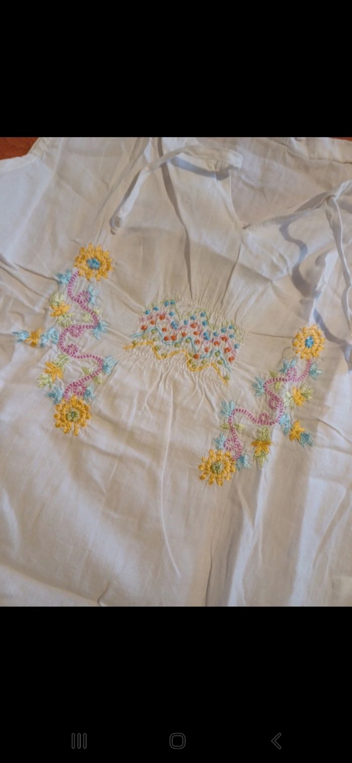 Blouse fille taille 4 ans - photo numéro 3