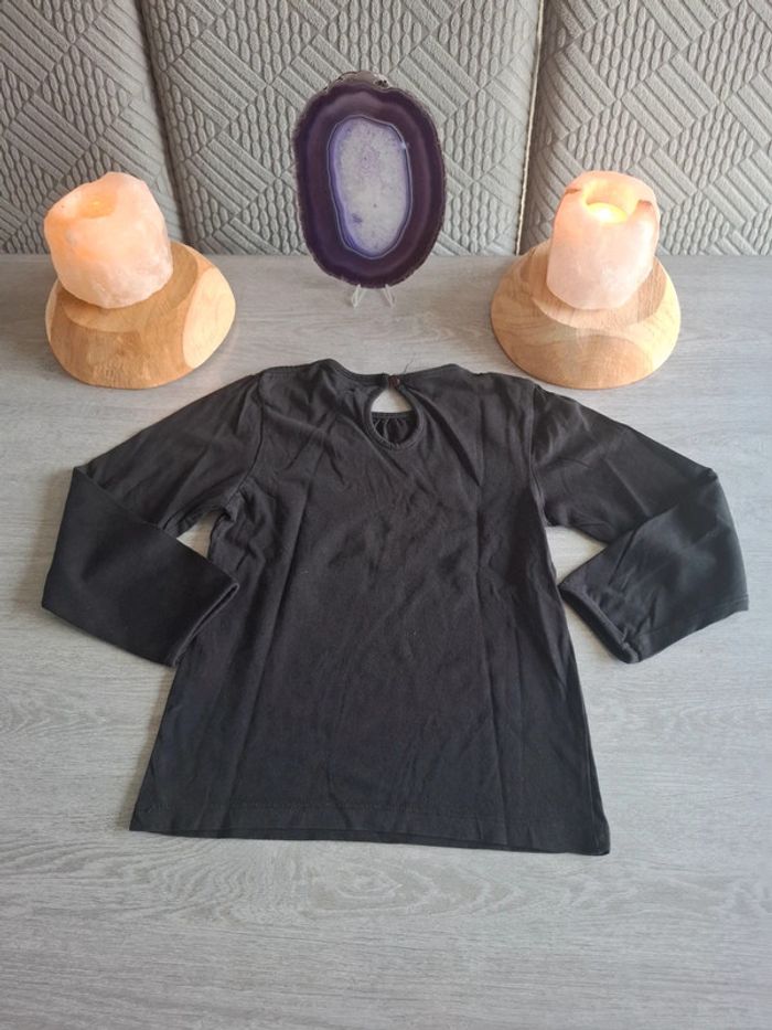 T-shirt noir à manche longue 5 ans - photo numéro 4