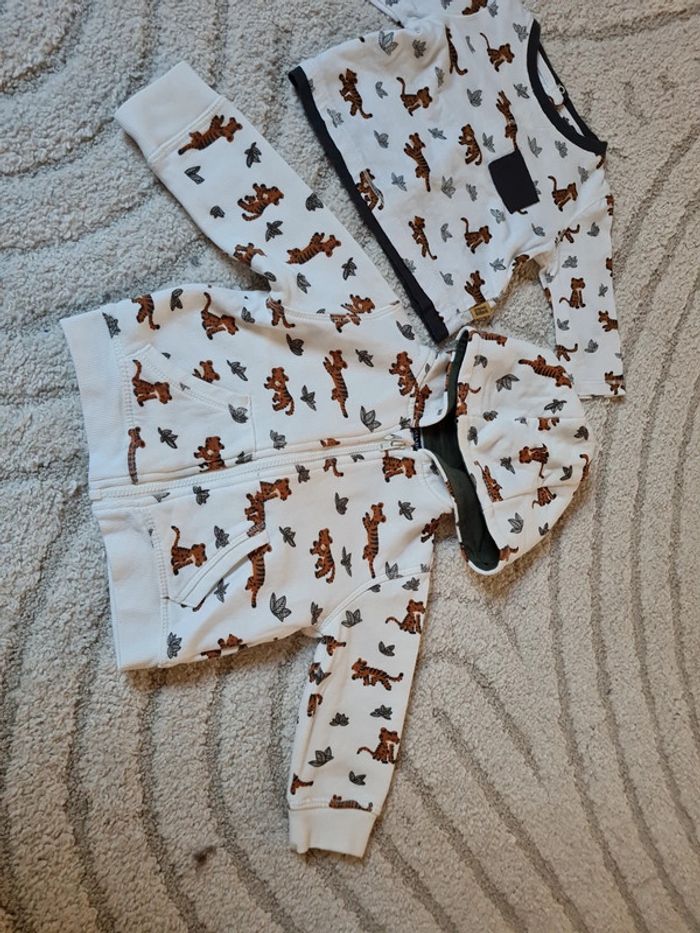 Ensemble gilet et tee shirt manches longues kiabi 3 mois - photo numéro 2