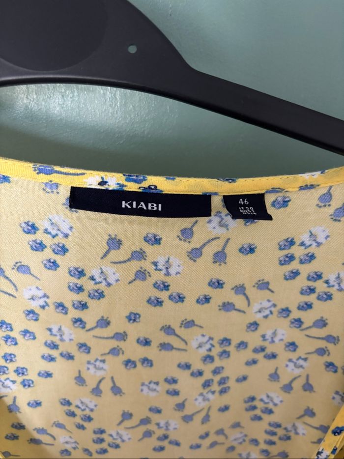 Robe cache cœur  jaune fleuri - photo numéro 3