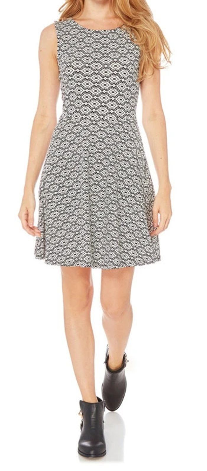 Robe patineuse noir et blanc