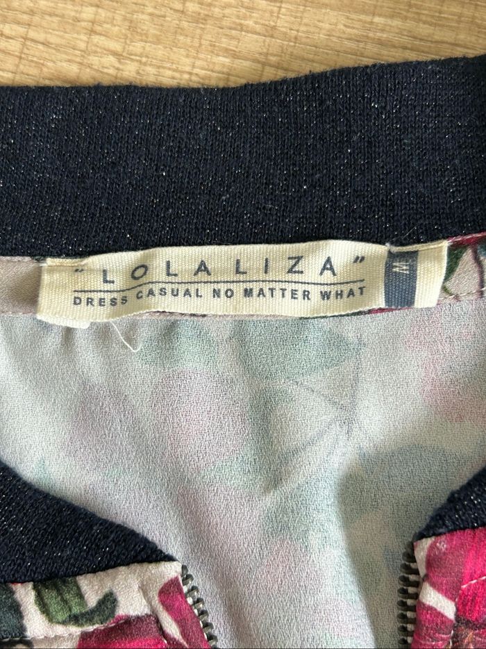 Veste légère fleurie LolaLiza taille M excellent état - photo numéro 10