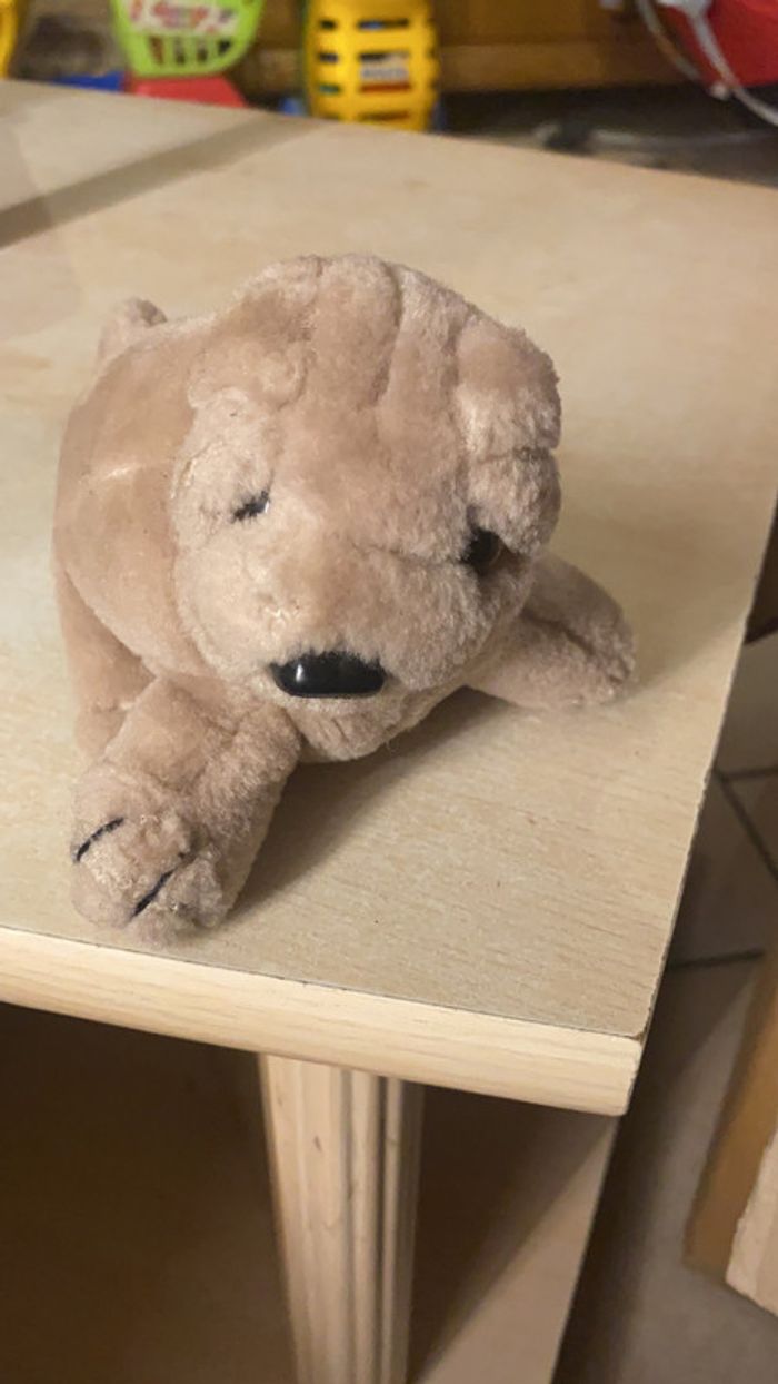 Peluche chien