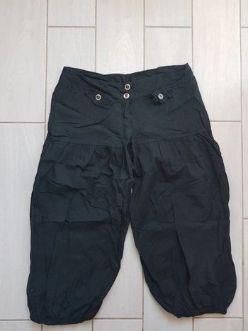 Pantacourt aux genoux femme taille  40