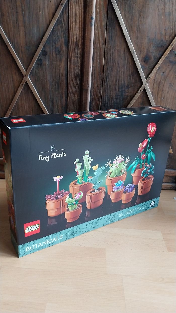 Lego tiny plants 10329