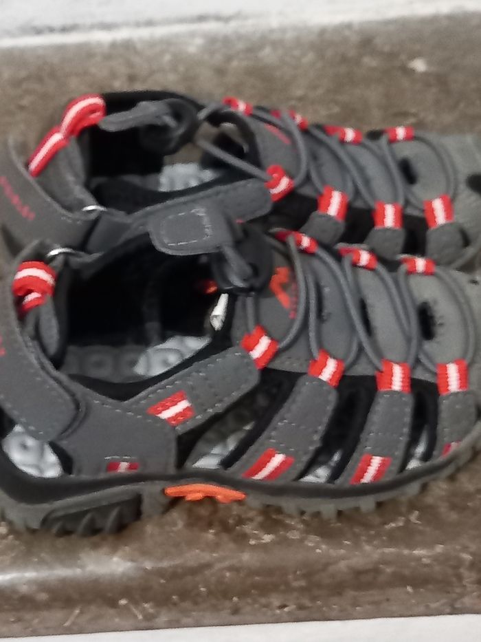 Jolies sandales garçon Mc Kinley grise et rouge 25 - photo numéro 5