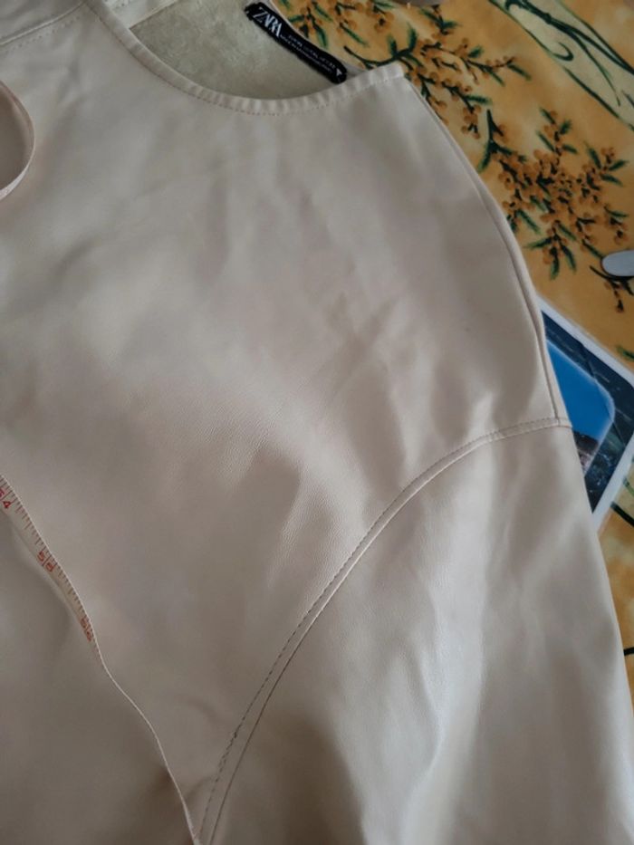 Blouse similicuir beige - photo numéro 11