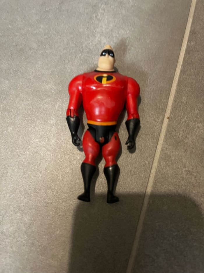 Monsieur indestructible