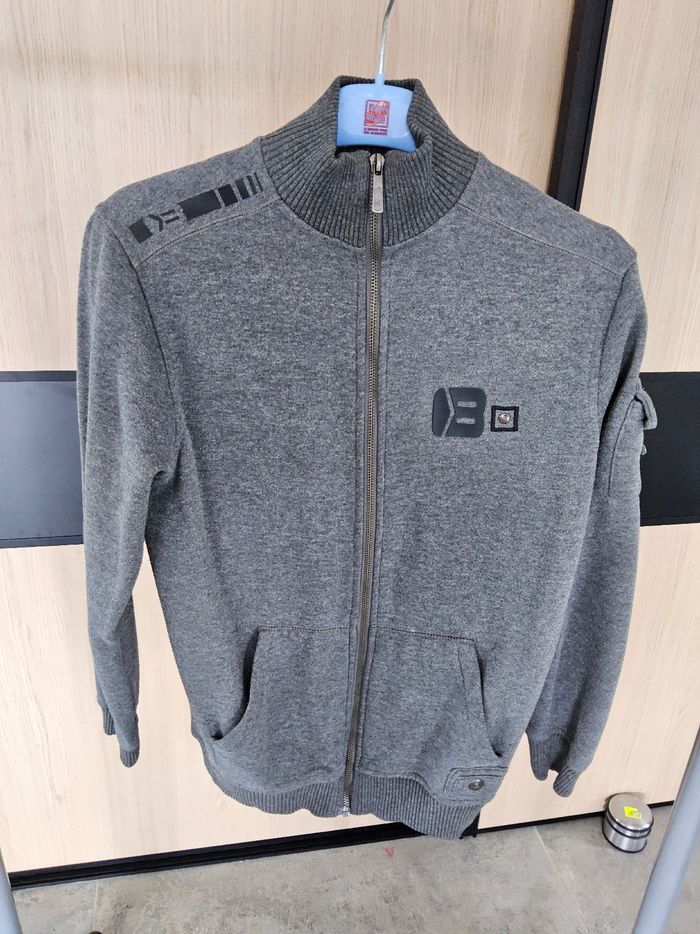 Veste 14 ans tres non etat