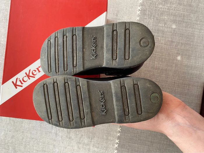 Chaussures Kickers taille 29 - photo numéro 5
