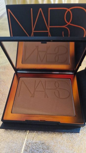 Nars poudre bronzante laguna N°3 11g neuf jamais utilisé jamais ouvert