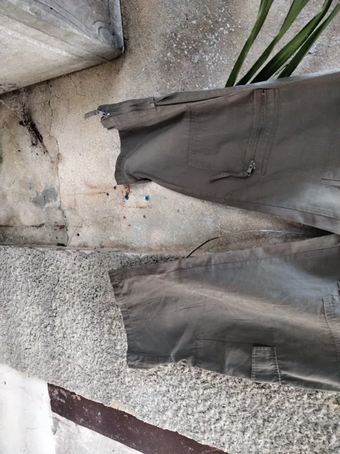 Pantalon léger kaki foncé/clair Côte Anglaise Taille 40 - photo numéro 3